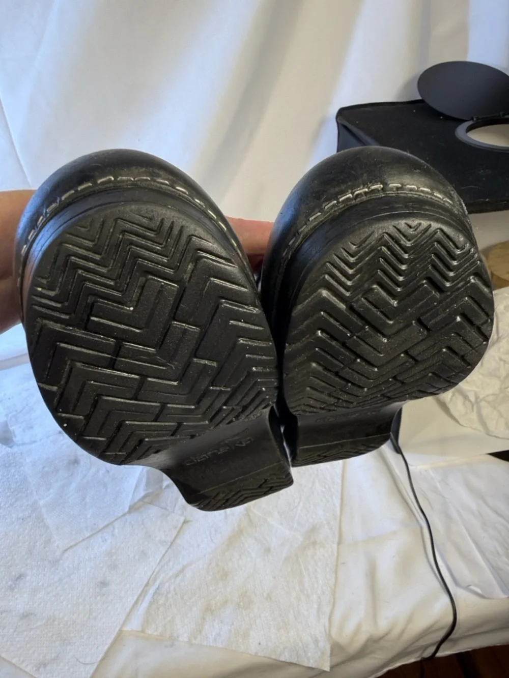 DANSKO BLACK LEATHER PROFESSIONAL CLOGS SIZE EU 38 or 7.5-8 - Picture 11 of 15